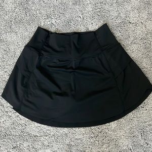 HALARA plain 2 in 1 Back waistband pocket tennis skirt sz.6